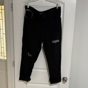 Black Distressed Women Jeans